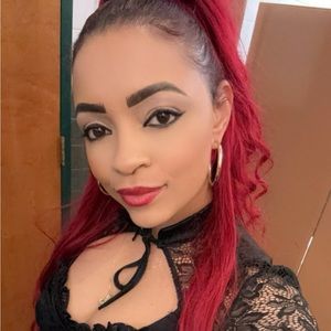 Meet your Posher, Maria